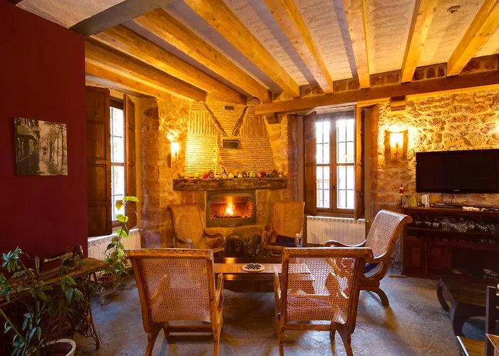 塞雷苏埃拉大人酒店 3* Aldeanueva de la Serrezuela