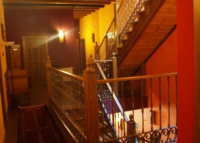 塞雷苏埃拉大人酒店 酒店 Aldeanueva de la Serrezuela