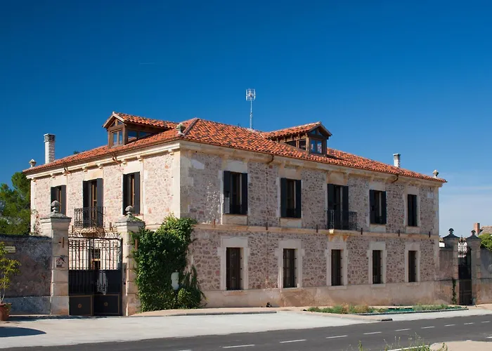 酒店 塞雷苏埃拉大人酒店 Aldeanueva de la Serrezuela